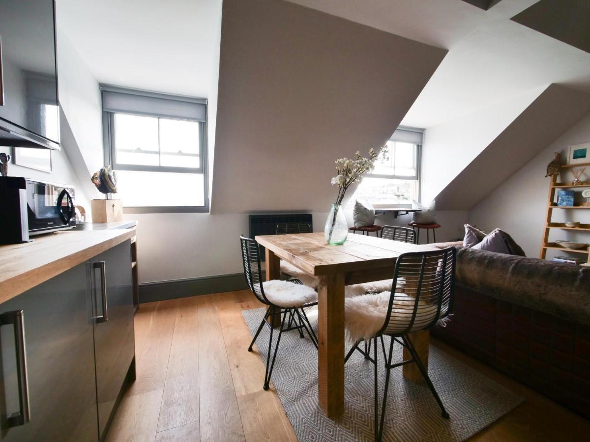 Padstow Escapes - Teyr Luxury Penthouse Apartment Bagian luar foto