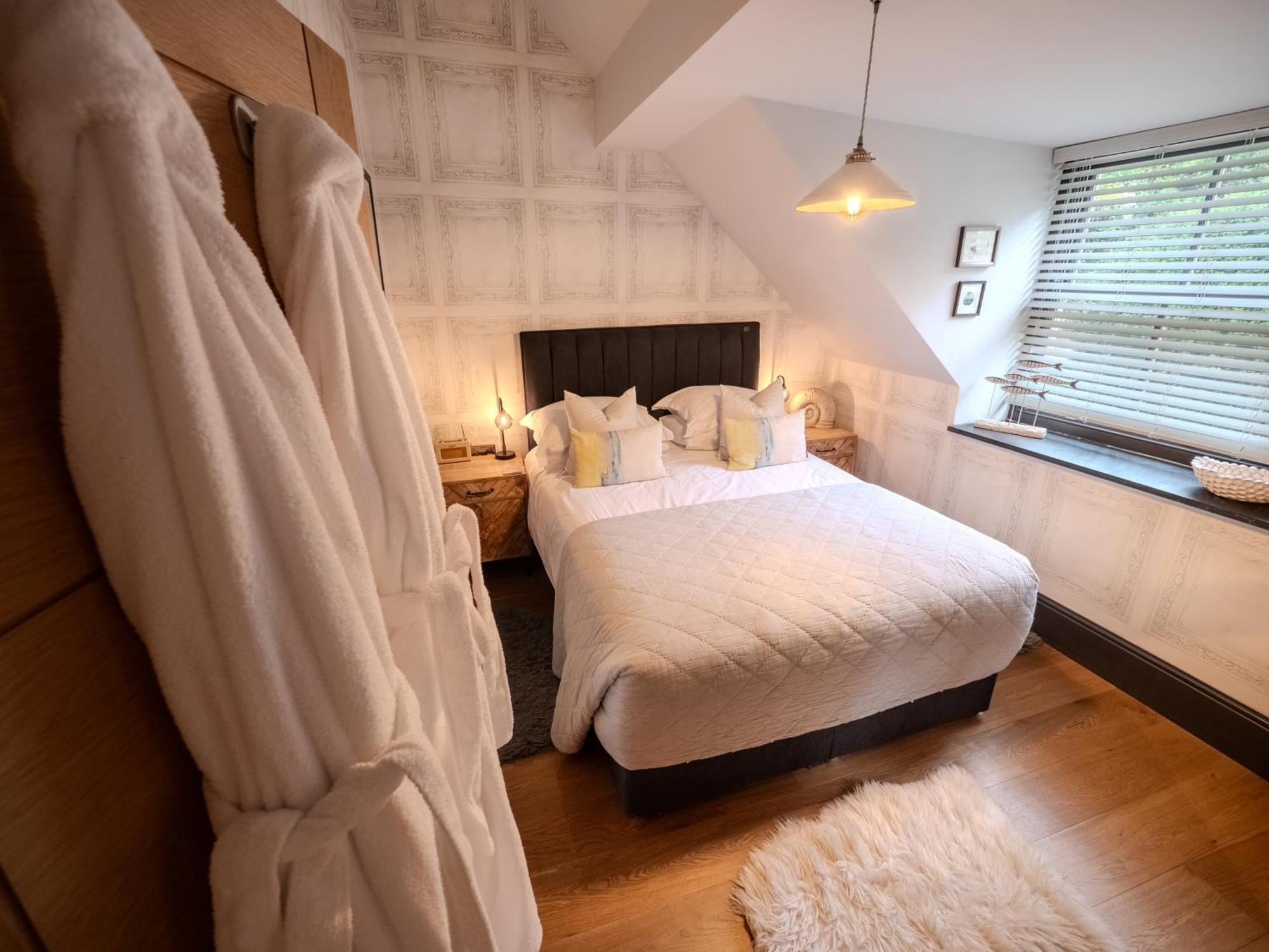Padstow Escapes - Teyr Luxury Penthouse Apartment Bagian luar foto