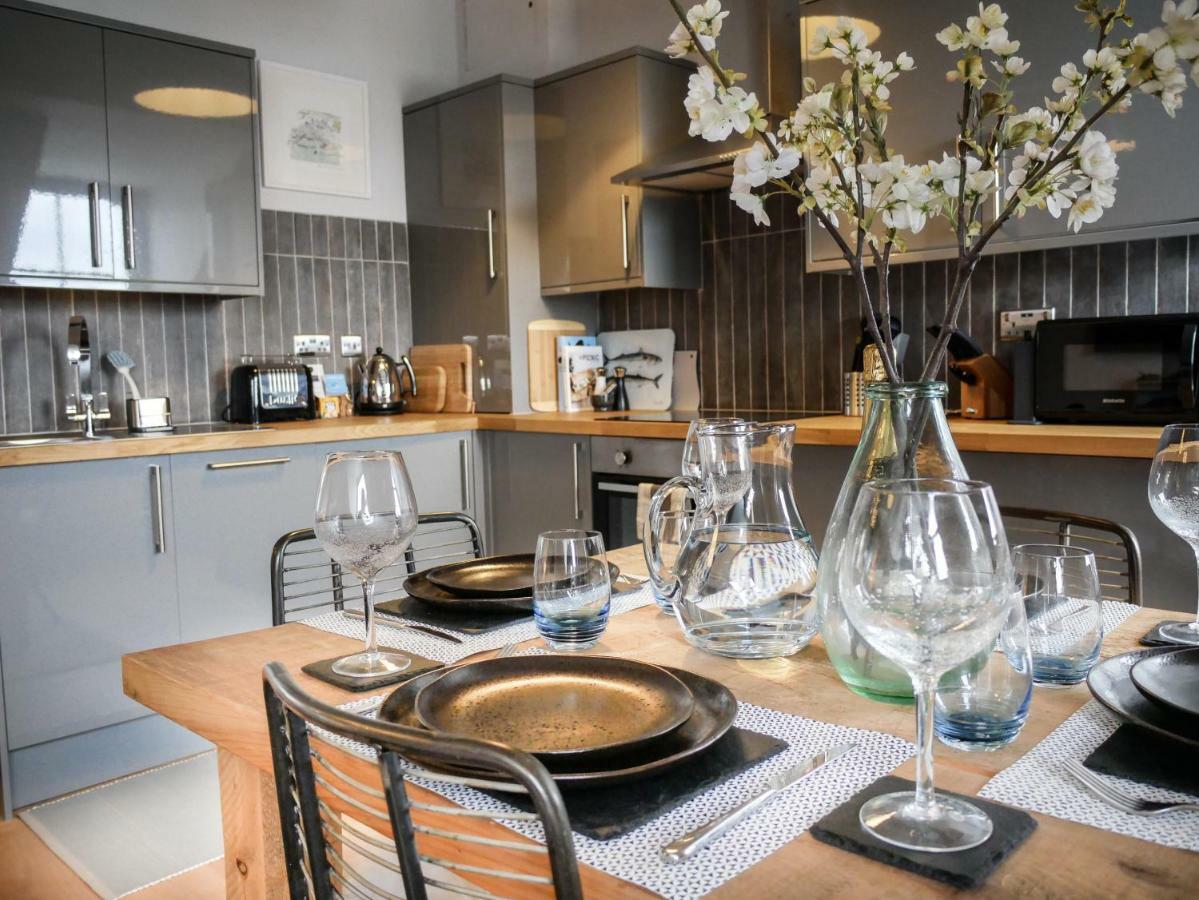 Padstow Escapes - Teyr Luxury Penthouse Apartment Bagian luar foto