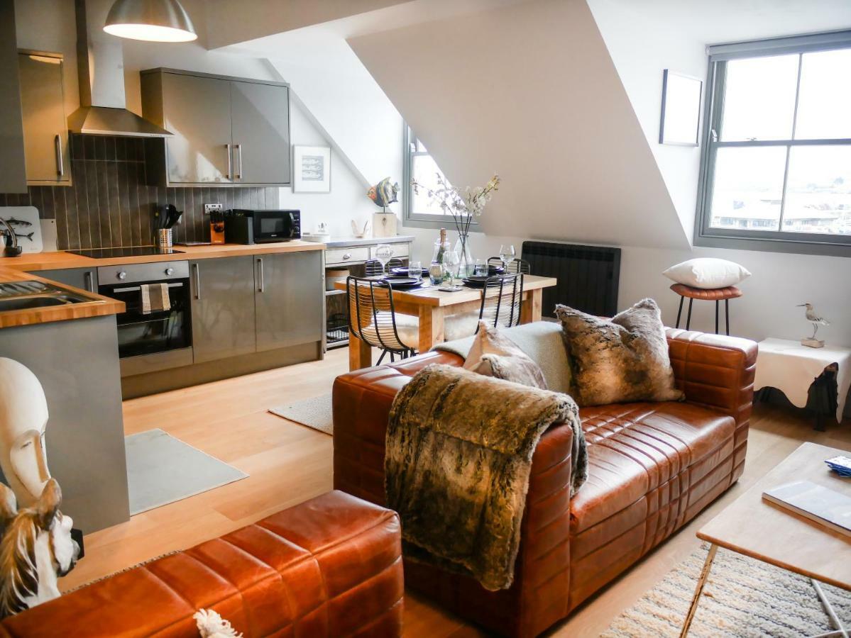 Padstow Escapes - Teyr Luxury Penthouse Apartment Bagian luar foto
