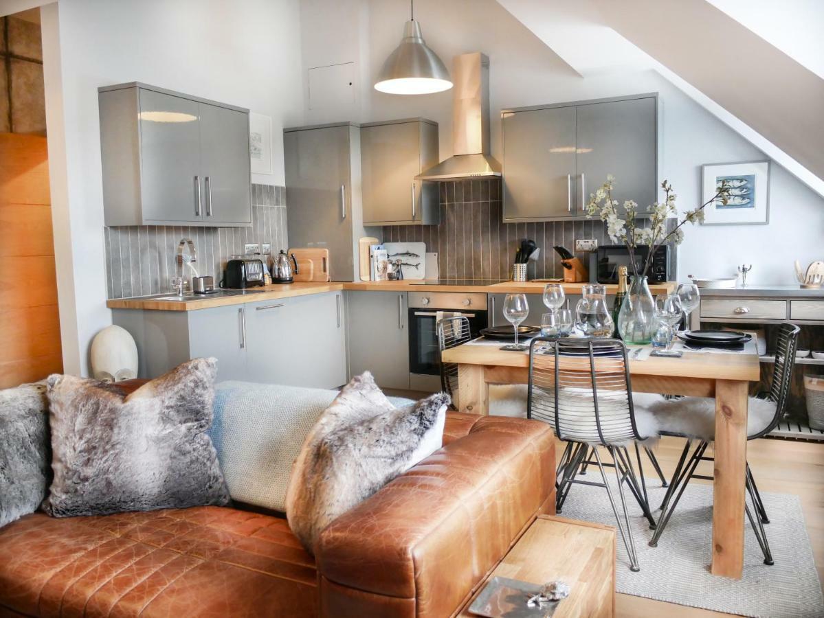 Padstow Escapes - Teyr Luxury Penthouse Apartment Bagian luar foto
